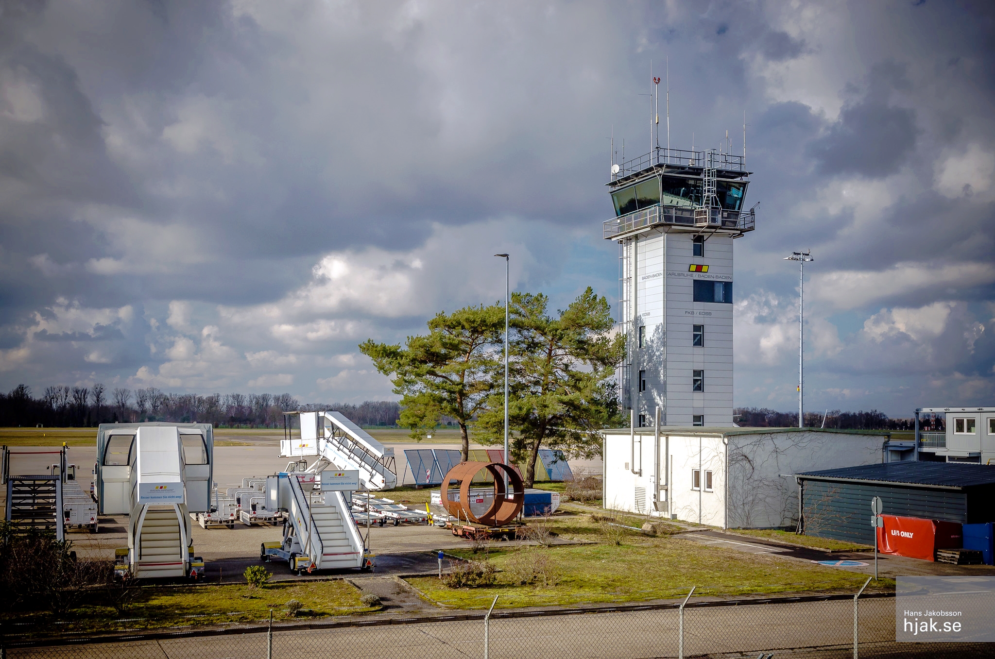 Air Traffic Control Tower(2018)... photo by Hans Jakobsson (Flickr)