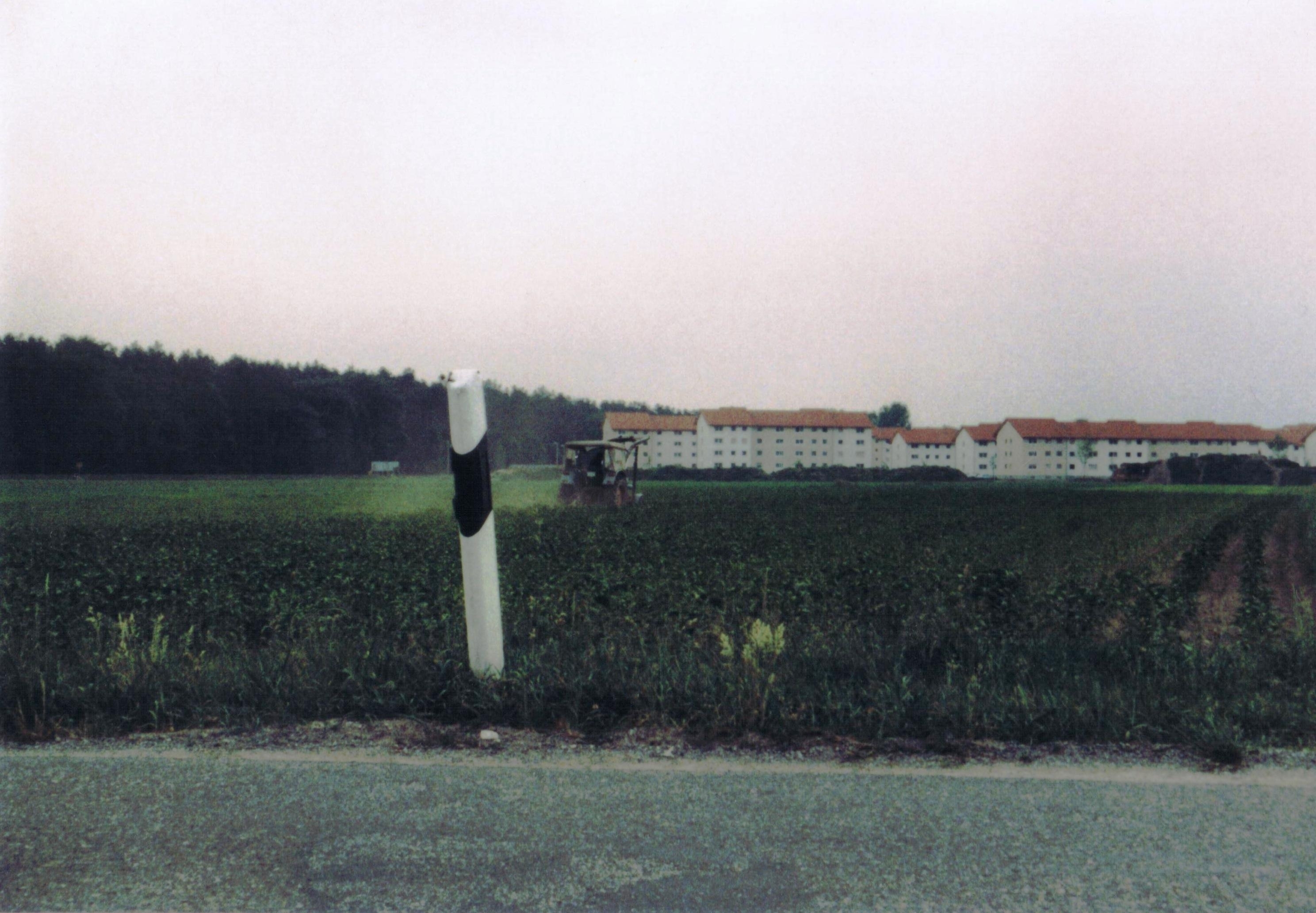 Klein-Kanada (PMQs) as seen from just-outside Hugie(1980s)... photo by Phantom of the flicks (Flickr)