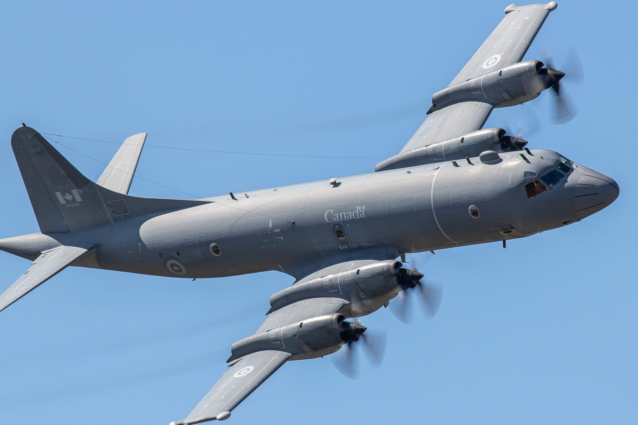 EakDRBfUYAEC4tK inPixio