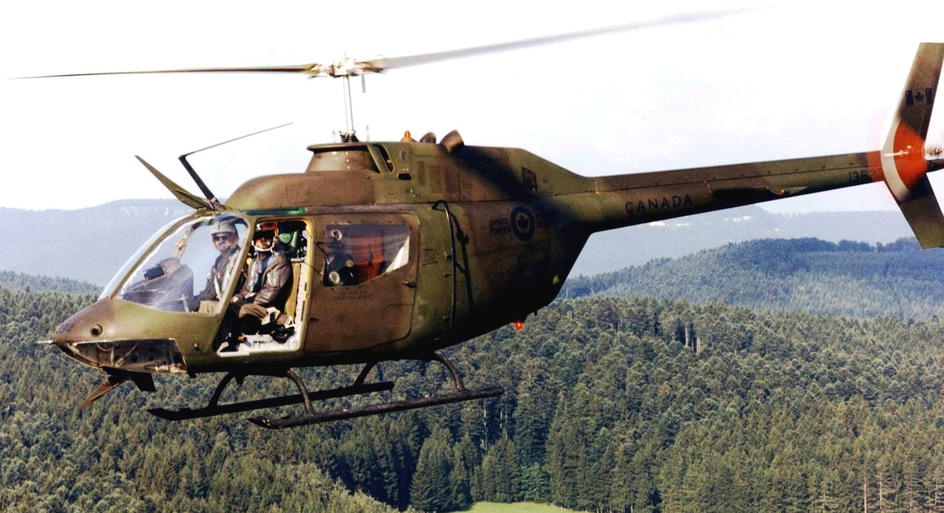 60fc04e0425d9d1e81e0d538 Bell CH 136 Kiowa  Serial No  13623   from No  444 Cobra  TH  Squadron  Germany  Chris Charland