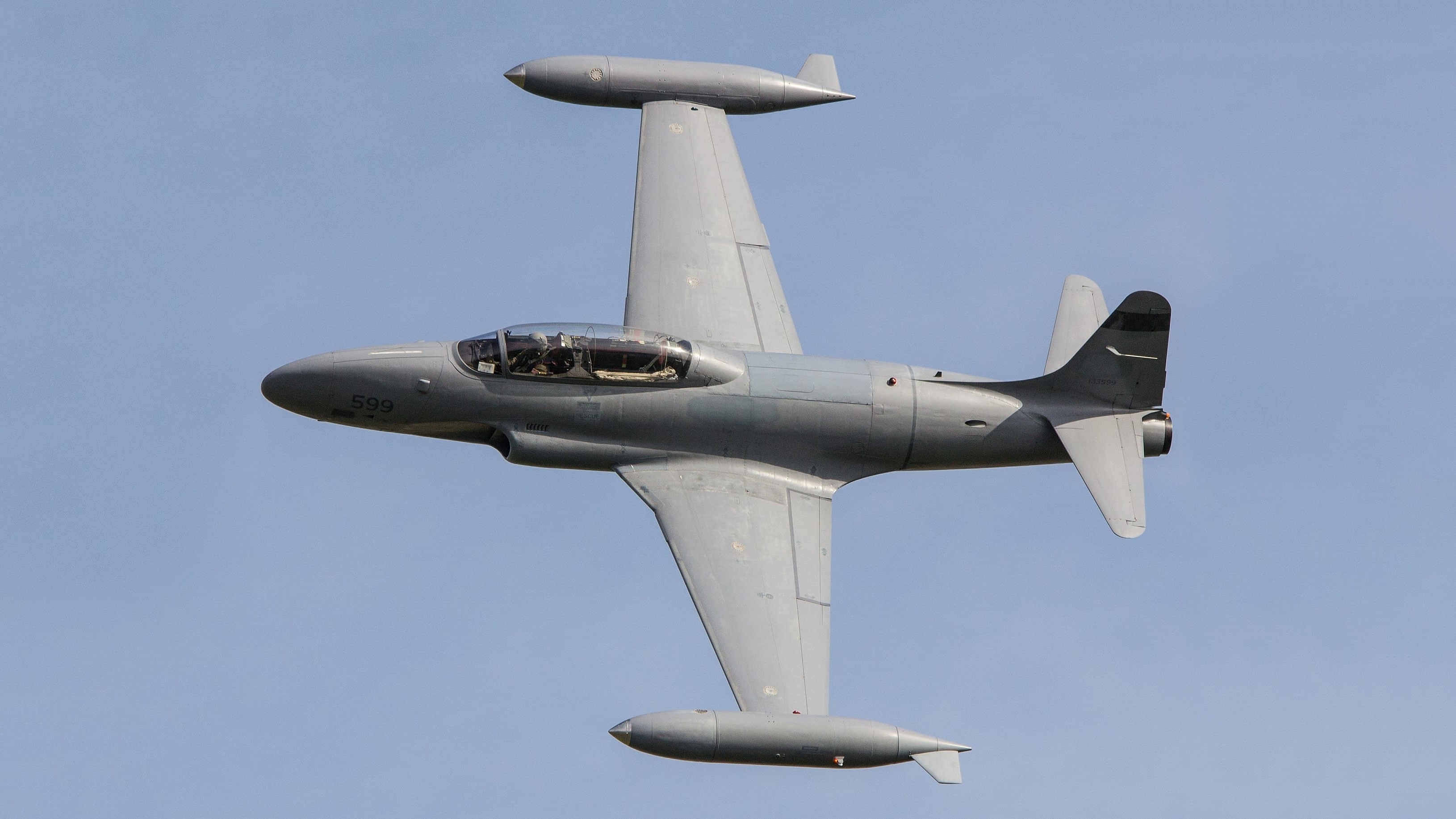 Ct 133 mk3 1~Eraser InPixio12~1920x1080~preview